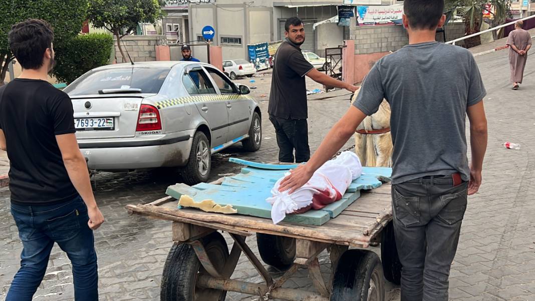 Savaşın 39. gününde acı katlanıyor! Mezarlığa dönen Gazze'den kareler... 5